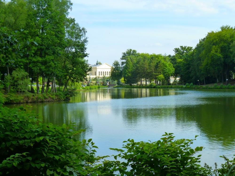 La Suite Bresilienne Forges-les-Eaux Exterior photo